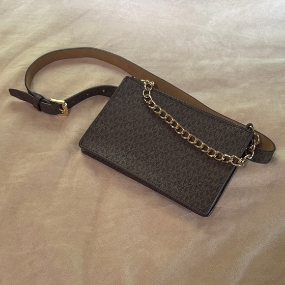 Michael Kors Handbags - Michael Kors Brown waist bag Bag with Gold Chain